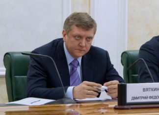 Путин подписал закон о признании иноагентами любых граждан и организаций, замеченных в политработе в России за зарубежные средства Путин подписал закон о признании иноагентами любых граждан и организаций, замеченных в политработе в России за зарубежные средства