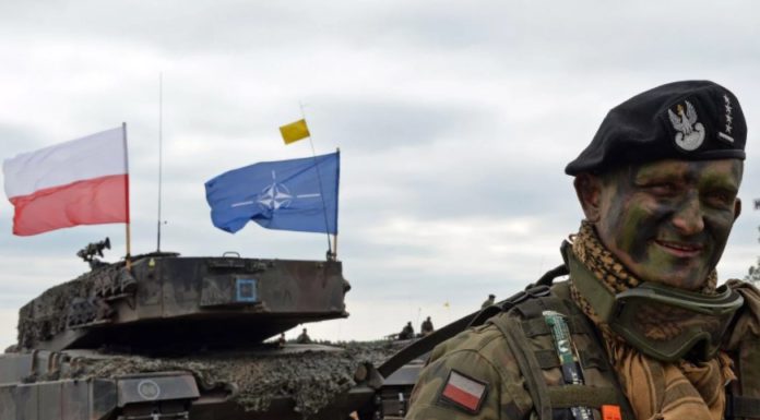 Несмотря на мировой кризис Байден может достроить военную базу США в Польше, это 250 км от границы с Россией Байден может достроить военную базу НАТО в Польше, всего в 250 км от границы с Россией