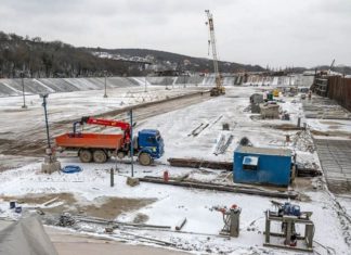 Военные в круглосуточном бешеном ритме строят водозабор на реке Бельбек для Севастополя, видео Военные в круглосуточном бешеном ритме строят водозабор на реке Бельбек для Севастополя, видео