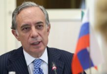 Посол страны НАТО (Италия) в Москве привился вакциной «Спутник V», которую коллективный Запад в злобном бессилии «поливает грязью» Посол страны НАТО (Италии) в Москве привился вакциной "Спутник V", которую коллективный Запад в злобном бессилии "поливает грязью"