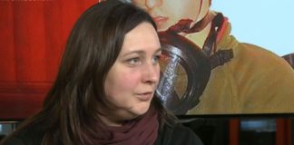 «Давай, до свидания!», польская якобы дипломат и фрилансер Агнешка Гуральска изгнана из России. Нечего болтаться на антироссийских митингах! "Давай, до свидания!", польская дипломат-фрилансер Агнешка Гуральска изгнана из России. Нечего болтаться на антироссийских митингах!