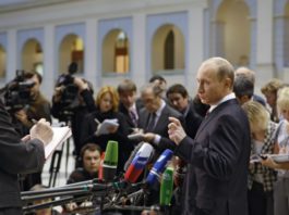 Путин провел ежегодную встречу с главредами 35-ти российских СМИ, не обошлось без «слива» вопреки договоренности «без записи» Путин провел ежегодную встречу с главредами российских СМИ, не обошлось без слива