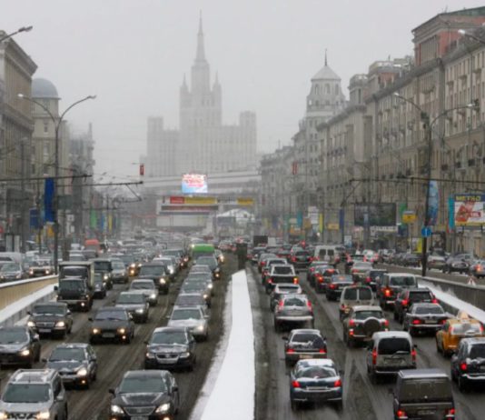 Пробки в Москве до 9 баллов ожидаются сегодня вечером, эхо недавнего аномального снегопада Пробки в Москве до 9 баллов ожидаются сегодня вечером, эхо недавнего аномального снегопада
