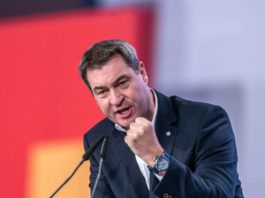 Бавария сама подпишет контракт на поставку российской вакцины Спутник V, пока Евросоюз лицемерит и тянет с её одобрением Бавария сама подпишет контракт на поставку российской вакцины Спутник V, пока Евросоюз лицемерит и тянет с её одобрением