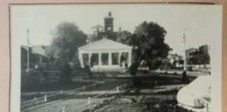 Русофобская Польша варварски уничтожает мемориалы освободившим её от нацизма советским солдатам, город Тшчанка Русофобская Польша варварски уничтожает мемориалы освободившим её от нацизма советским солдатам