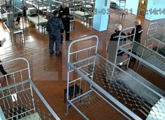 «Голодающий на зоне» Навальный с чашкой кофе в роли «вертухая» — снова гонит клевету в соцсети.. ВИДЕО "Голодающий на зоне" Навальный с чашкой кофе в роли "вертухая" - снова гонит клевету в соцсети