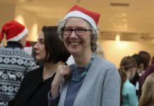 Генконсул США в Екатеринбурге Эми Сторроу наконец то свалила из гнезда русофобии на русском Урале, «скатертью дорожка, мадам..!» Генконсул США в Екатеринбурге Эми Сторроу наконец то свалила из гнезда русофобии на Урале, "скатертью дорожка, мадам..!"