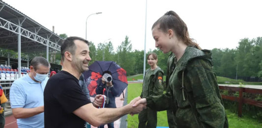 В Московском турнире по Лазер-Бегу в школе олимпийского резерва «Северный» (Москомспорт) принял участие Дмитрий Певцов Московский турнир по лазер-бегу прошел в школе олимпийского резерва «Северный» (Москомспорта), Дмитрий Певцов принял участие