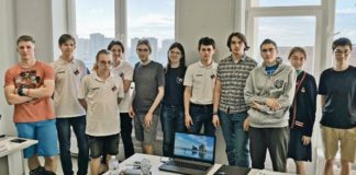 Российские школьники взяли все 8 золотых медалей на 21-й Азиатской олимпиаде по физике, физтехи — вперёд!!! Российские школьники взяли все 8 золотых медалей на 21-й Азиатксокй олимпиаде по физике, физтехи - вперёд!!!