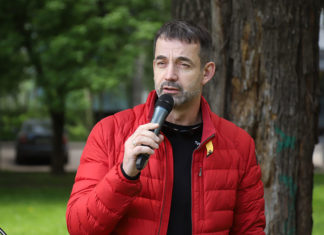 Сегодня, 1 июня, в День защиты детей Дмитрий Певцов призвал провести федеральный аудит помещений под детские кружки и секции Сегодня, 1 июня, День защиты детей: Дмитрий Певцов призвал провести федеральный аудит помещений под детские кружки и секции