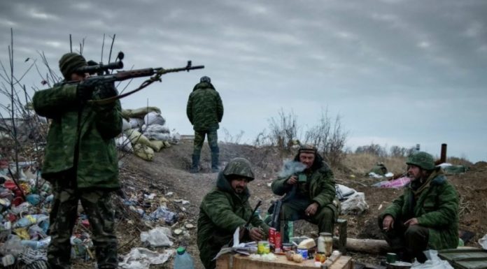 ВИДЕО от «шароварного» Генштаба ..Краины: сумасшедшие хохлы-вояки применили дрон Bayraktar на Донбассе ВИДЕО от «шароварного» Генштаба ..Краины: сумасшедшие хохлы-вояки применили дрон Bayraktar на Донбассе