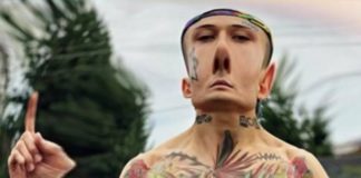 Очередной трусливый придурок из провинции «ответит за базар»: Следком РФ займется клоуном Моргенштерном за слова о Дне Победы Очередной трусливый придурок из провинции "ответит за базар": Следком РФ займется клоуном Моргенштерном за слова о Дне Победы