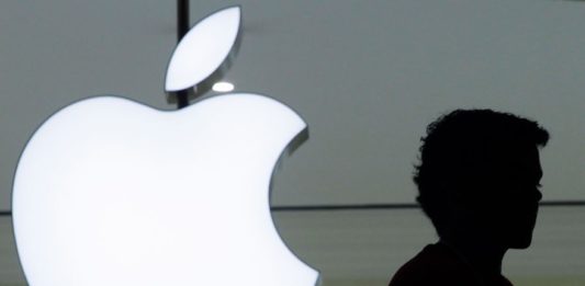 Компании Apple и Likee «приземляются» в российском законодательном поле: открыли личные кабинеты в Роскомнадзоре Компании Apple и Likee "приземляются" в российском законодательном поле: открыли личные кабинеты в Роскомнадзоре