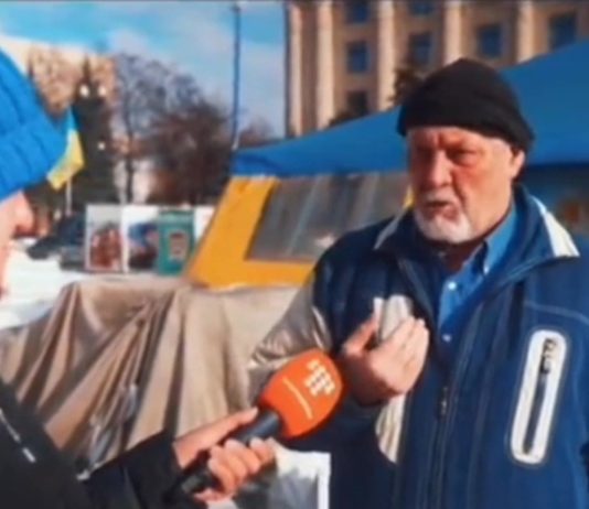 ВИДЕО: в Харькове, недобитая 72-летняя бандеровская мразь: «Зарежу москаля профессионально, со знанием анатомии… чик по сонной артерии» ВИДЕО в Харькове, недобитая 72-летняя бандеровская мразь Зарежу москаля профессионально, со знанием анатомии, чик.. по сонной артерии