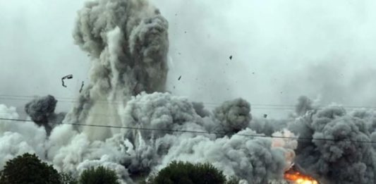 Российские вооруженные силы наносят высокоточные удары по объектам военной инфраструктуры Украины, сообщает Минобороны России Российские вооруженные силы наносят высокоточные удары по объектам военной инфраструктуры Украины, сообщает Минобороны России