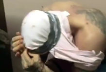 ВИДЕО: укронацисты захватили и жестоко пытают бойца MMA Максима рындовского, из Киева В Киеве местные нацики поймали и жестоко пытают известного украинского спортсмена, бойца ММА Максима Рындовского.