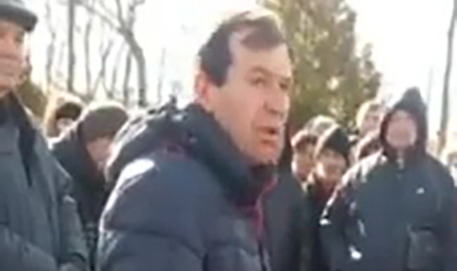ВИДЕО: «Украина нас бросила, нам пришла гумпомощь от России», мэр Балаклеи обратился к жителям города ВИДЕО: "Украина нас бросила, нам пришла гумпомощь от России", мэр Балаклеи обратился к жителям города