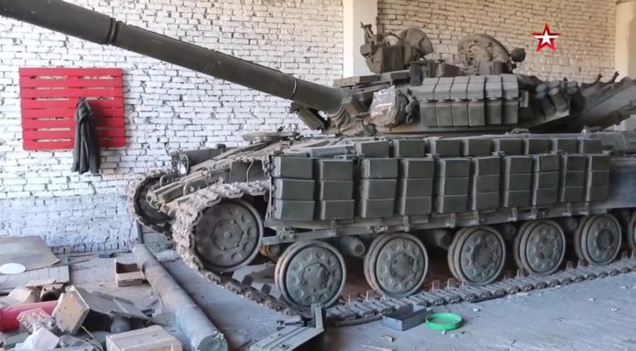 ВИДЕО: под Киевом российские десантники захватили много целой бронетехники и вооружений укрофашистов ВСУ ВИДЕО под Киевом российские десантники захватили много целой бронетехники и вворужений укрофашистов ВСУ