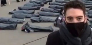 ВИДЕО-Фейки с ЖИВЫМИ ТРУПАМИ сейчас штампуют в Польше уроды-блогеры из США, якобы «гумкатастрофа» на Украине ВИДЕО: Сейчас в Польше уроды-блогеры из США штампуют видеоролики о "гумкатастрофе" в Укре, правда Трупы Движутся..