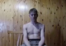 Жалкий сосунок, наводчик Семенюк К.В. 1996г.р. из батальона «Айдар» сдался в плен, доиздевался над жителями Донбасса Жалкий сосунок, наводчик Семенюк К.В. 1996г.р. из батальона "Айдар" сдался в плен, доиздевался над жителями Донбасса