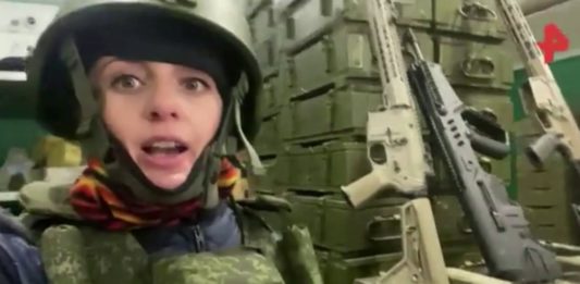 ВИДЕО: вскрыты колоссальные склады оружия на Запорожской АЭС, репортаж корреспондента Мери Бадунц Корреспондент «Известий» Мери Бадунц показала склад с боеприпасами, который находится на территории Запорожской АЭС
