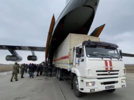 ВИДЕО: Самолеты с гуманитарной помощью для жителей Украины прибыли в Крым из Ростова-на-Дону Первые грузовые самолёты с гуманитарной помощью для жителей Украины прибыли из Ростова-на-Дону в Крым