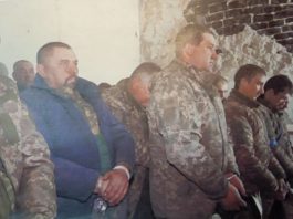 Массовая сдача в плен укровояк под Киевом (Копылов) 14-й мотострелковой бригады ВСУ, командиры деморализованы Массовая сдача в плен укровояк под Киевом (Копылов) 1-й мотострелковой бригады ВСУ, командиры деморализованы