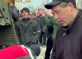 ВИДЕО: 100 тонн продуктов из Чечни доставлено в Мариуполь, жители благодарны Р.Кадырову и всей Чеченской республике за помощь ВИДЕО: 100 тонн продуктов из Чечни доставлено в Мариуполь, жители благодарны Р.Кадырову и всей Чеченской республике за помощь