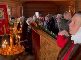 ВИДЕО: Христос Воскресе! Воистины Воскресе! В Мариуполе встретили Пасху под звуки кононады ВИДЕО Христос Воскресе! Воистины Воскресе! В Мариуполе встретили Пасху под звуки кононады