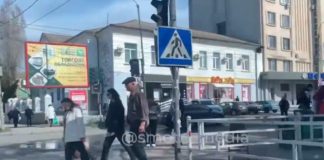 ВИДЕО: освобожденный армией России от укрофашистоо Херсон живет мирной спокойной жизнью ВИДЕО: освобожденный армией России от укрофашистоо Херсон живет мирной спокойной жизнью