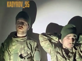 ВИДЕО от Р.Кадырова: «Россия — мощь! Ахмат-сила!», кричат деморализованные дрожащие от страха пленные укрофашисты ВИДЕО от Р.Кадырова: "Россия - мощь! Ахмат-сила!", кричат деморализованные дрожащие от страха пленные укрофашисты