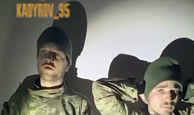 ВИДЕО от Р.Кадырова: «Россия — мощь! Ахмат-сила!», кричат деморализованные дрожащие от страха пленные укрофашисты ВИДЕО от Р.Кадырова: "Россия - мощь! Ахмат-сила!", кричат деморализованные дрожащие от страха пленные укрофашисты