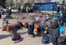 ВИДЕО: укрофашисты обстреляли Точкой-У ЖД-вокзал Краматорска, убито 27, ранено более 100 мирных жителей