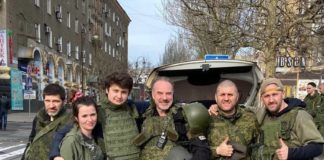 Истинная русская творческая интеллигенция сейчас в Донецке вместе с армией и народом, а не в Израилях «бабки спасает» Истинная русская творческая интеллигенция сейчас в Донецке вместе с армией и народом, а не в Израилях "бабки спасает"