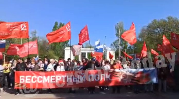 ВИДЕО: Бессмертный Полк в освобожденном от укронацистов Херсоне — впервые за 8 лет! ВИДЕО: Бессмертный Полк в освобожденном от укронацистов Херсоне - впервые за 8 лет!