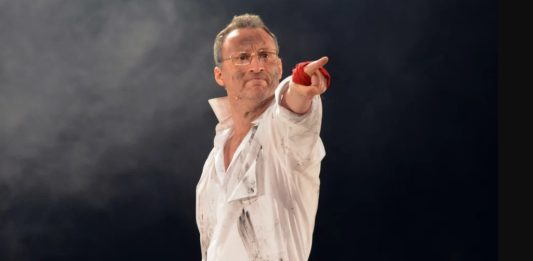 Россия очищается: очередной «заслуженный» артист-поганец, жид-русофоб Анатолий Вайсман (он же «Белый») свалил из РФ.. В Израиль.. Россия очищается: очередной "заслуженный" артист-поганец, жид-русофоб Анатолий Вайсман (он же "Белый") свалил из РФ.. В Израиль..