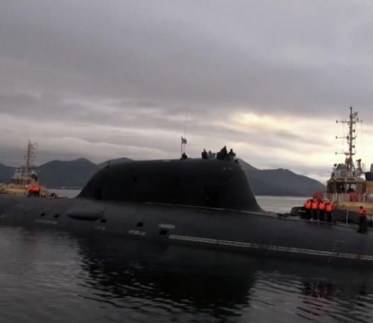 Атомная подводная лодка «Новосибирск» (проект 885М «Ясень») прибыла на Тихоокеанский флот Атомная подводная лодка "Новосибирск" (проект 885М "Ясень") прибыла на Тихоокеанский флот