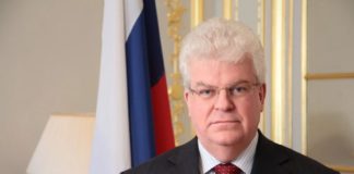 Трибунал ожидает киевскую хунту, ответил постпред РФ при ЕС В.Чижов тявкающему на Россию евро-убожеству по имени Жозеп Боррель Трибунал ожидает киевскую хунту, ответил постпред РФ при ЕС В.Чижов тявкающему на Россию евро-убожеству по имени Жозеп Боррель