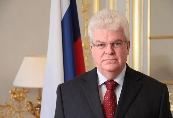 Трибунал ожидает киевскую хунту, ответил постпред РФ при ЕС В.Чижов тявкающему на Россию евро-убожеству по имени Жозеп Боррель