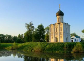 14 октября в истории: 867 лет Церкви Покрова на Нерли (1165г.), создание МГИМО (1944), открыт Таврический университет (1918) 14 октября в истории: 867 лет Церкви Покрова на Нерли (1165г.), создание МГИМО (1944), открыт Таврический университет (1918)