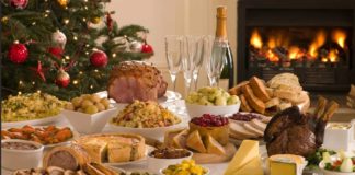 Во сколько обойдётся россиянам бюджетный новогодний стол на Новый 2023 год Во сколько обойдётся россиянам бюджетный новогодний стол на Новый 2023 год