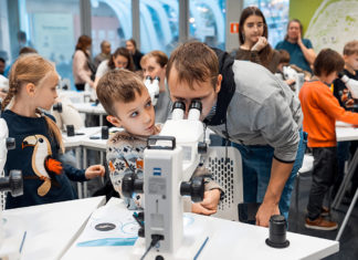 11 февраля в Научно-познавательном центре «Заповедное посольство» парка «Зарядье» пройдет мероприятие «Громкий голос российской науки» 11 февраля в Научно-познавательном центре "Заповедное посольство" парка "Зарядье" пройдет мероприятие "Громкий голос российской науки"