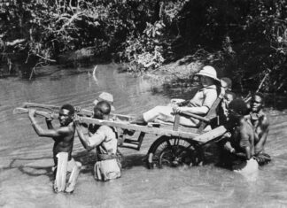 МарияЗахарова, МИД РФ: «Британия — глубоко расистское государство.. Человеконенавистническое высокомерное островное государство»… МарияЗахарова, МИД РФ Британия - глубоко расистское государство.. Человеконенавистническое высокомерное островное государство...