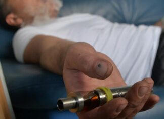 Минздрав России выступил ПРОТИВ здоровья россиян: электронные сигареты приносят деньги, а «народ» переживет.. Минздрав России выступил ПРОТИВ здоровья россиян: электронные сигареты приносят деньги, а "народ" переживет..