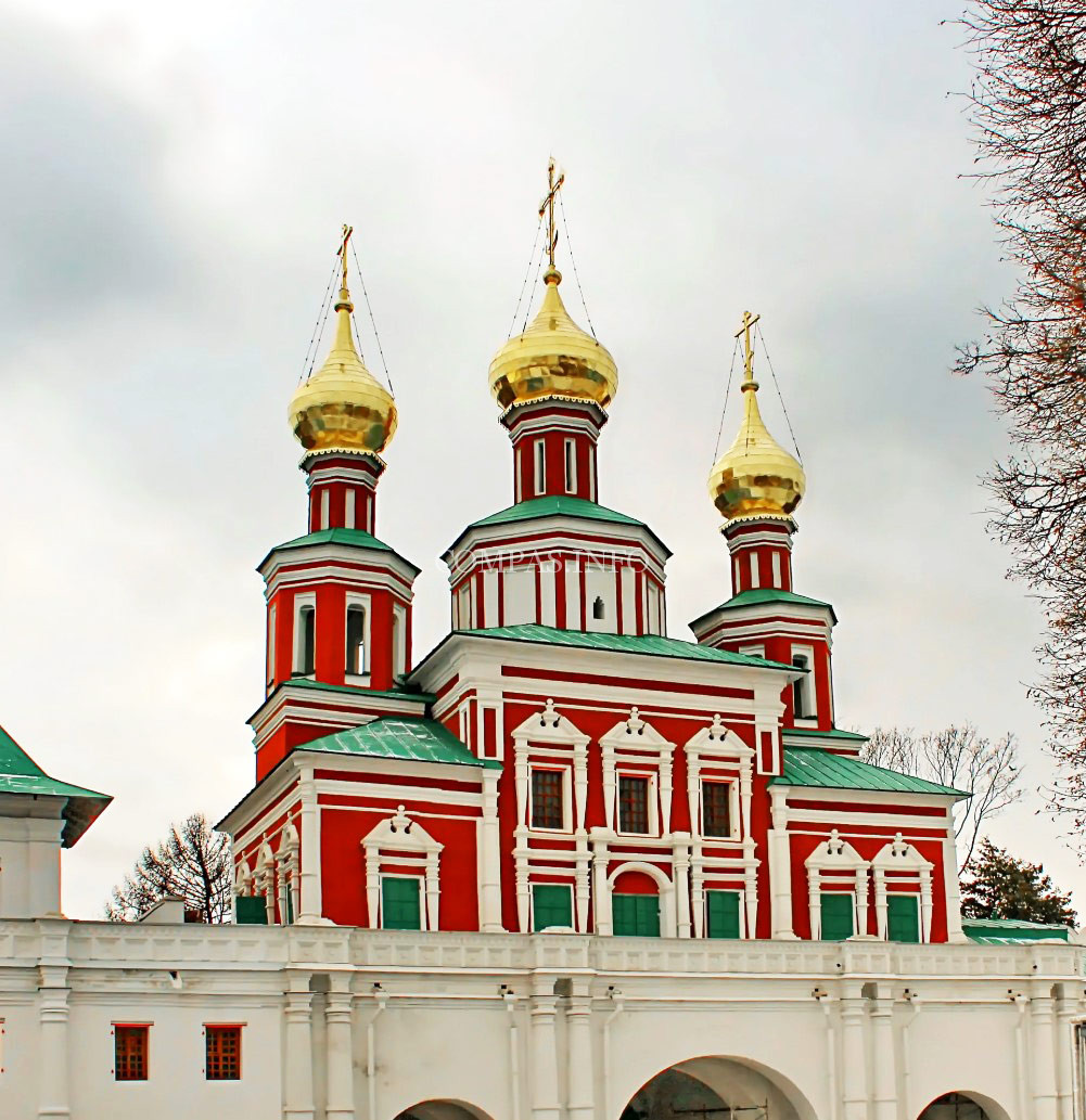 Покровская-церковь-Новодевичьего-монастыря