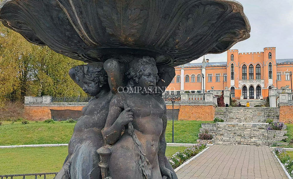 "Римский" фонтан архитектор И.П.Витали 1840г.г.