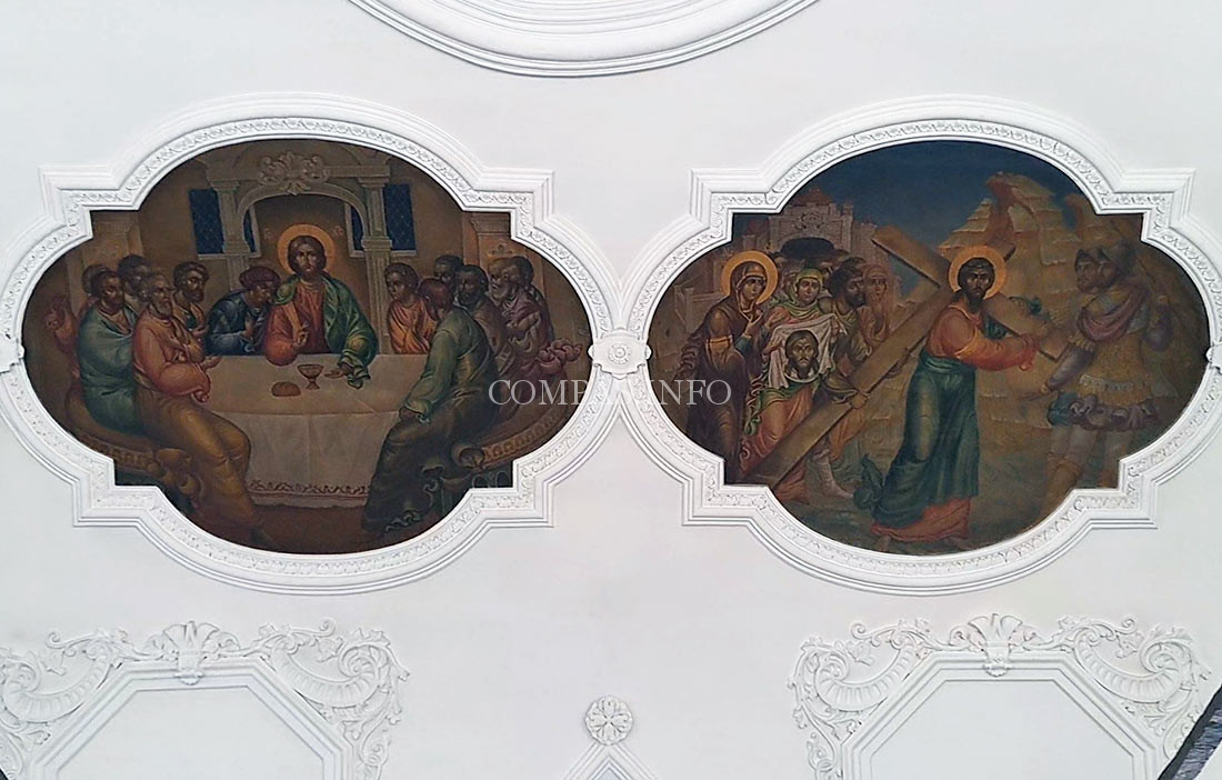 Потолочные иконные росписи и лепка в Храме Святителя Петра