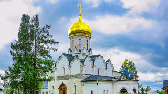 Собор Рождества Богородицы в Саввино-Сторожевском монастыре, духовное наследие князя Юрия Дмитриевича Звенигородского