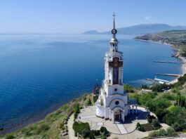 Церковь Святого Николая Чудотворца в Малореченском в Крыму: мемориальный храм-маяк в память о погибших на водах Церковь Святого Николая Чудотворца в Малореченском в Крыму: мемориальный храм-маяк в память о погибших на водах